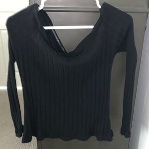 Over the shoulder Top